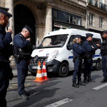 فرنسا.. الشرطة تصيب امرأة هتفت "الله أكبر"