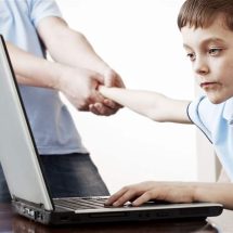 اليونيسف: 90% من أطفال هذه الدولة العربية يستخدمون الإنترنت