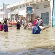 مصرع 50 شخصا ونزوح 700 ألف جراء الفيضانات في الصومال