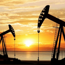 الطاقة الدولية: أسواق النفط في 2024 ستشهد فائضا طفيفا