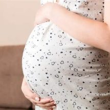 دراسة: الجنين يتعرف على لغته الأم قبل أن يولد