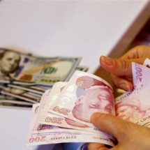 الليرة التركية تسجل "أعلى انهيار" مقابل الدولار