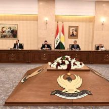 مجلس وزراء كردستان يطالب بغداد بمعالجة مسألة الرواتب بصورة جذرية