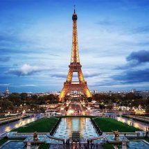 إغلاق برج "ايفل" في باريس.. هذا السبب