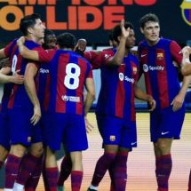 برشلونة يواجه خطر الغياب عن النسخة الجديدة لمونديال الأندية