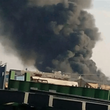 إيران.. اندلاع حريق هائل في احد المصانع