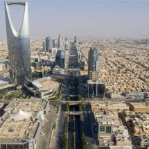 أعلى مدةً واموالا وفئات.. ماهو الفرق بين الإقامة المميزة السعودية الجديدة والذهبية الإماراتية؟