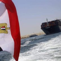 بعد الغارات على اليمن.. مصر توضح بشأن اغلاق قناة السويس