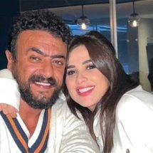 ياسمين عبد العزيز تزور أحمد العوضي في المستشفى.. هل تراجعت عن الطلاق؟