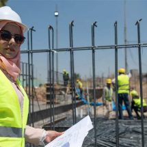 في المرتبة الأخيرة عالميًا.. ما نسبة العراقيات العاملات من إجمالي النساء بسن العمل؟