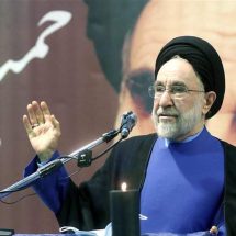 خاتمي: السلطات الإيرانية تحارب الإصلاحيين والانتخابات ليست في مكانها