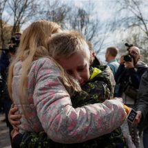 وساطة قطرية تفضي الى تسليم أطفال أوكرانيين من روسيا