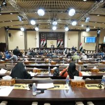 البرلمان يشكل لجنتين بشأن "مخالفات" حكومة البصرة وهروب "شايع"