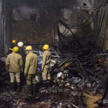 مصرع وإصابة 65 شخصاً جراء حريق بمجمع تجاري في بنغلاديش