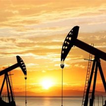 أسعار النفط تواصل الارتفاع بعد تقرير وكالة الطاقة الدولية