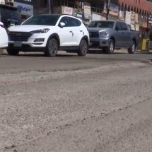 شكوى المواطنين من تأخر العمل في اكساء جزء كبير من شارع الجوادر في مدينة الصدر