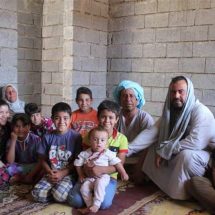يعيشون بمنزل واحد.. العراق بمرتبة متقدمة عالميًا وعربيًا بمتوسط عدد أفراد الأسرة